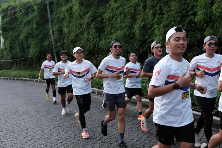 Race photo from MAKASSAR HALF MARATHON 2025 VIBES