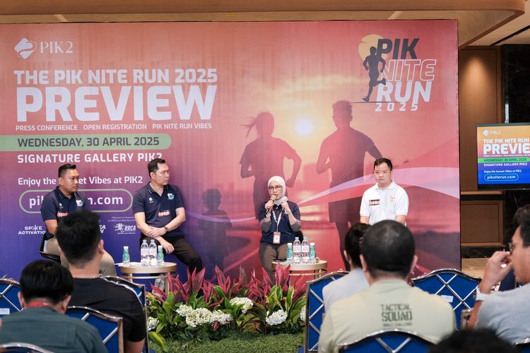 Race photo from PIK NITE RUN VIBES