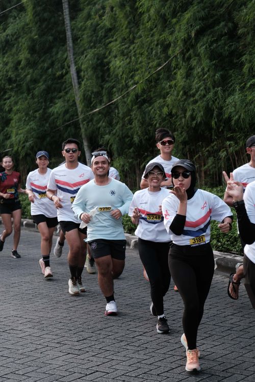 Race photo from MAKASSAR HALF MARATHON 2025 VIBES