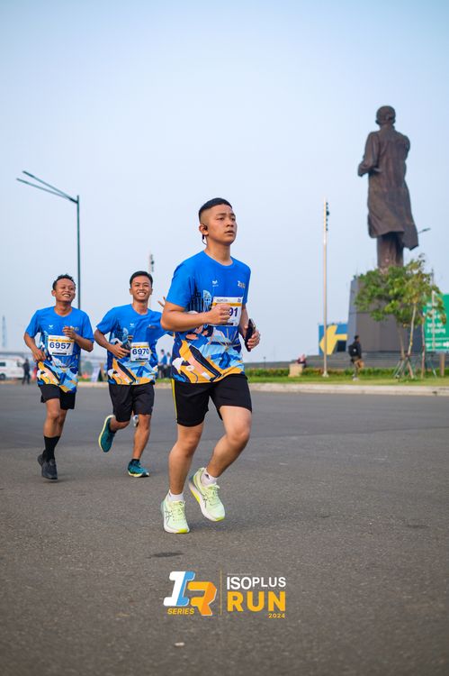 Race photo from ISOPlus Run 2024 Jakarta