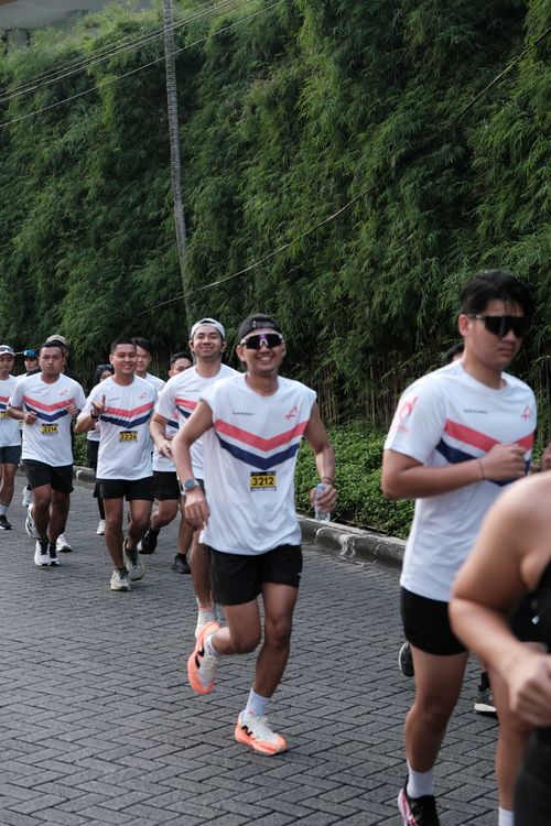 Race photo from MAKASSAR HALF MARATHON 2025 VIBES