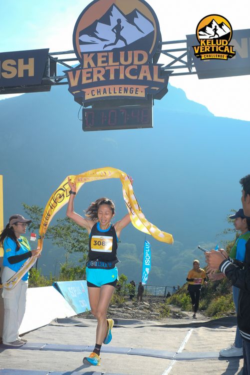 Race photo from Kelud Vertical Challenge 2024