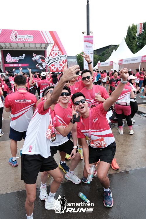 Race photo from Smartfren Run 2024