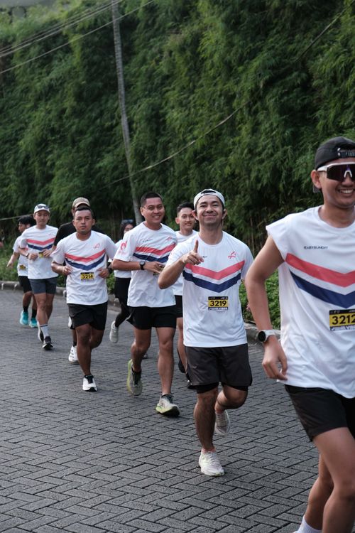 Race photo from MAKASSAR HALF MARATHON 2025 VIBES