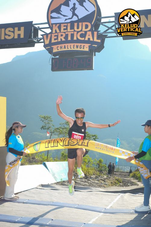 Race photo from Kelud Vertical Challenge 2024