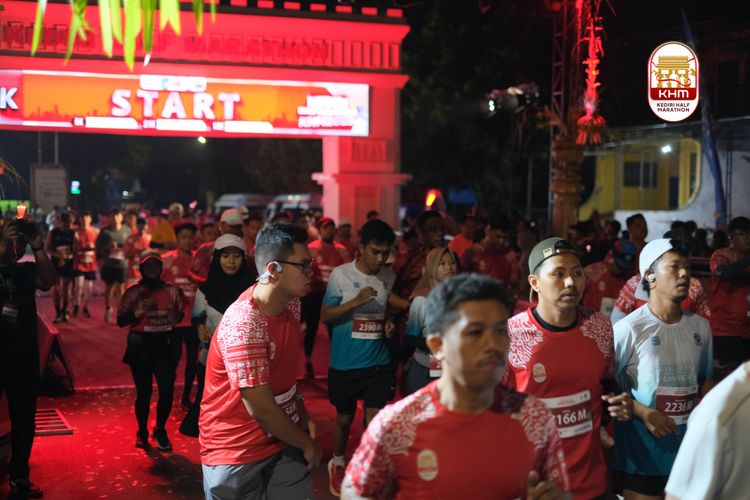 Race photo from Kediri Half Marathon 2025