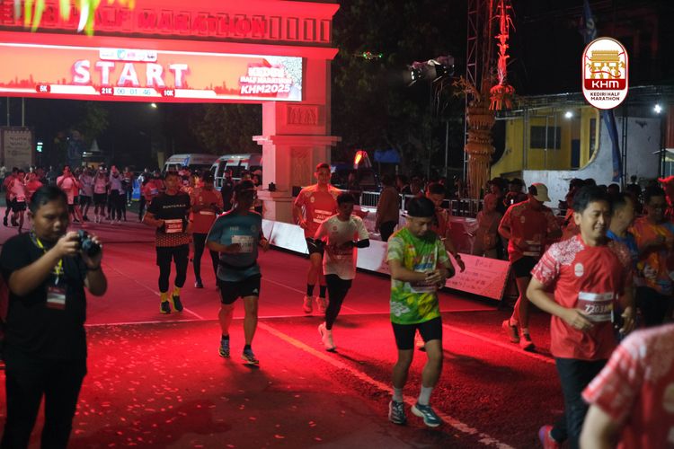 Race photo from Kediri Half Marathon 2025
