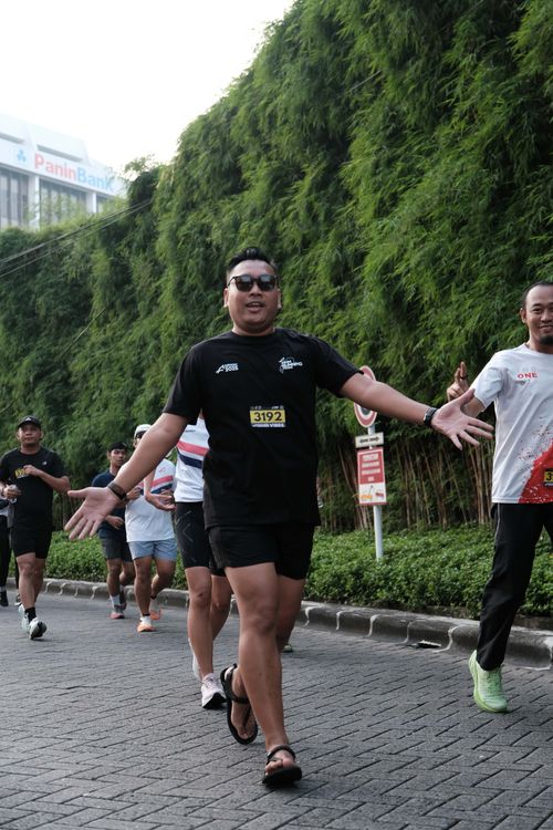 Race photo from MAKASSAR HALF MARATHON 2025 VIBES