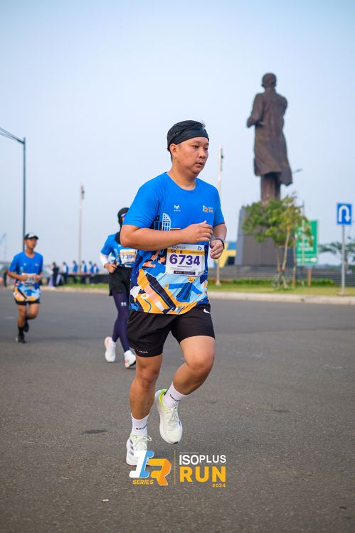Race photo from ISOPlus Run 2024 Jakarta