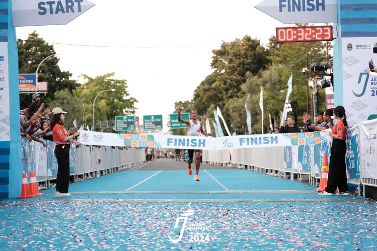 Race photo from Jabar Run 10K 2024