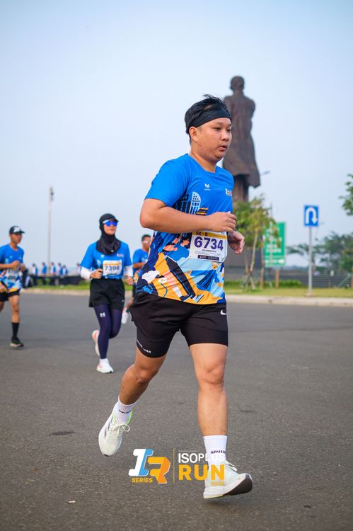 Race photo from ISOPlus Run 2024 Jakarta