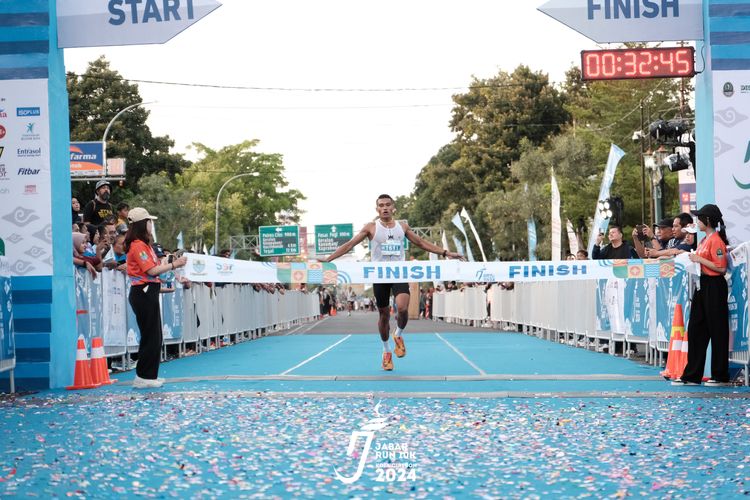 Race photo from Jabar Run 10K 2024