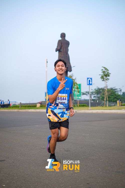 Race photo from ISOPlus Run 2024 Jakarta