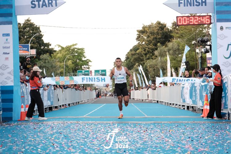 Race photo from Jabar Run 10K 2024