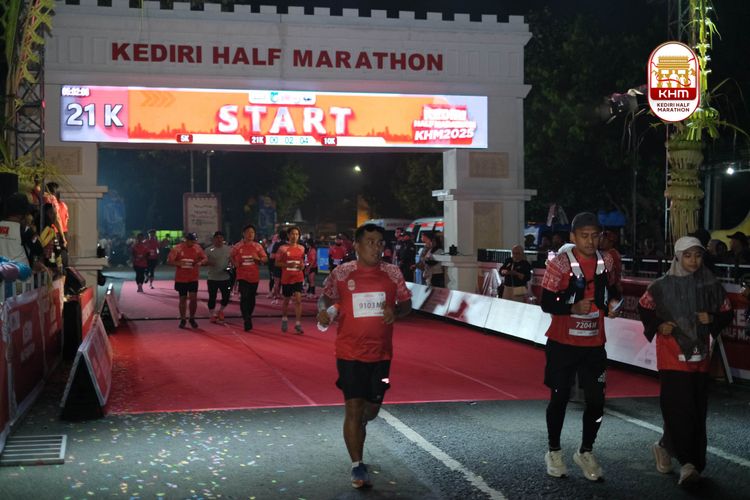 Race photo from Kediri Half Marathon 2025