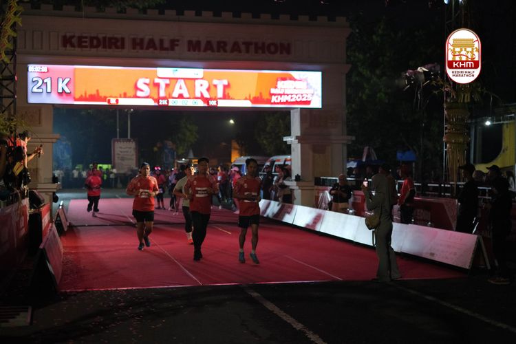 Race photo from Kediri Half Marathon 2025