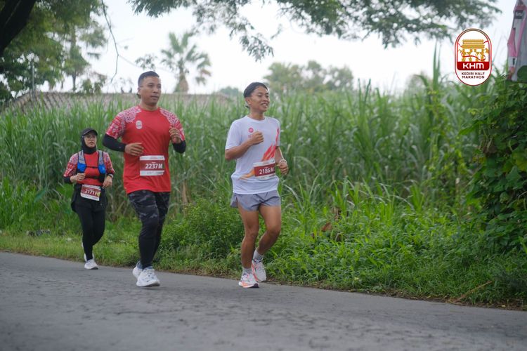 Race photo from Kediri Half Marathon 2025
