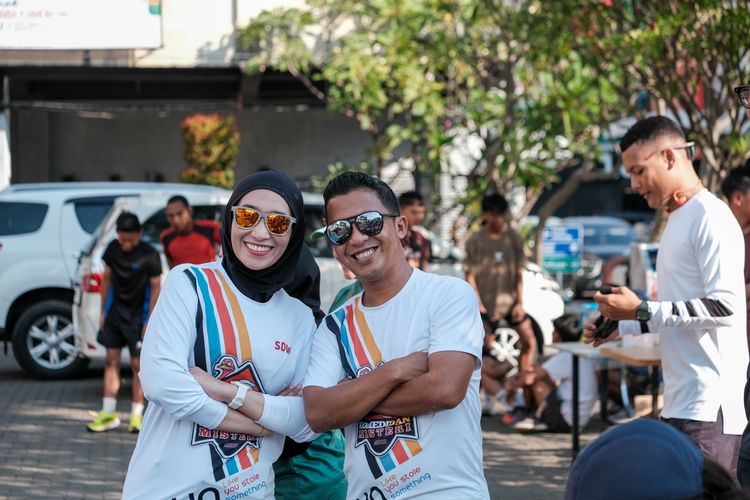 Race photo from Shake Out Run Jabar 10K