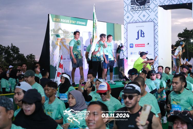 Race photo from Arutmin Borneo Run 2024