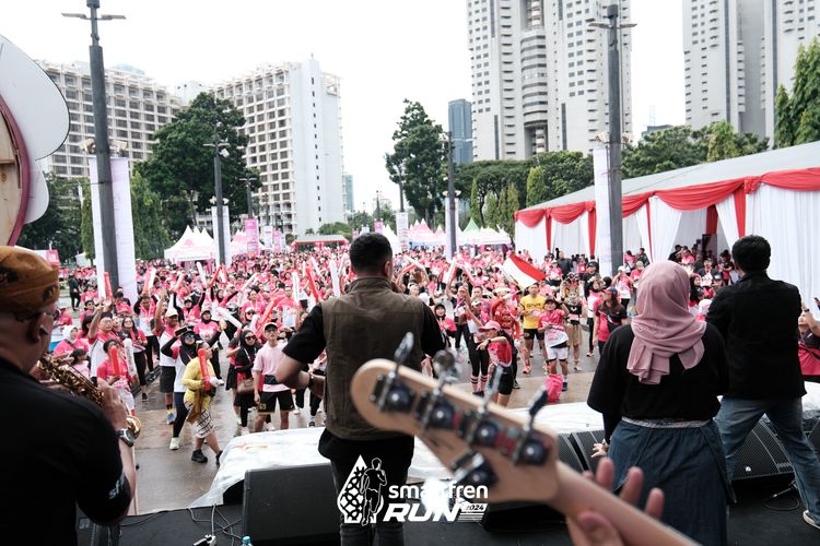 Race photo from Smartfren Run 2024