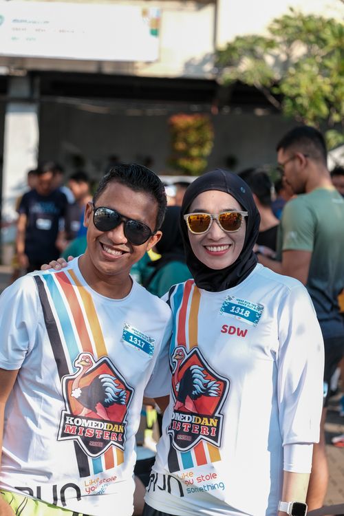 Race photo from Shake Out Run Jabar 10K