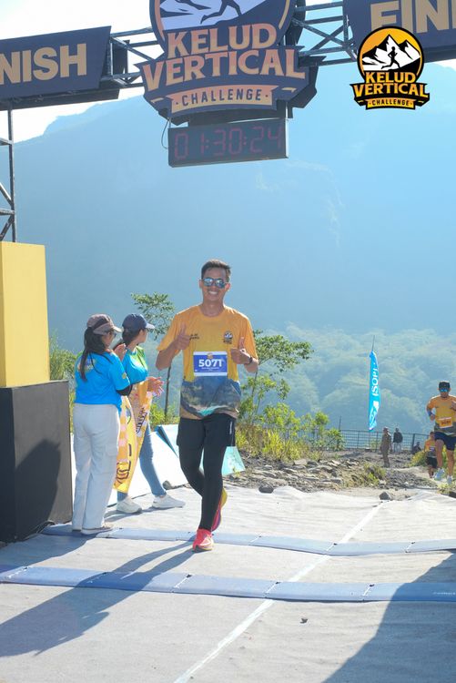 Race photo from Kelud Vertical Challenge 2024