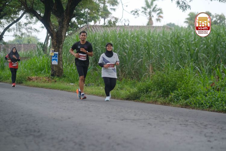 Race photo from Kediri Half Marathon 2025