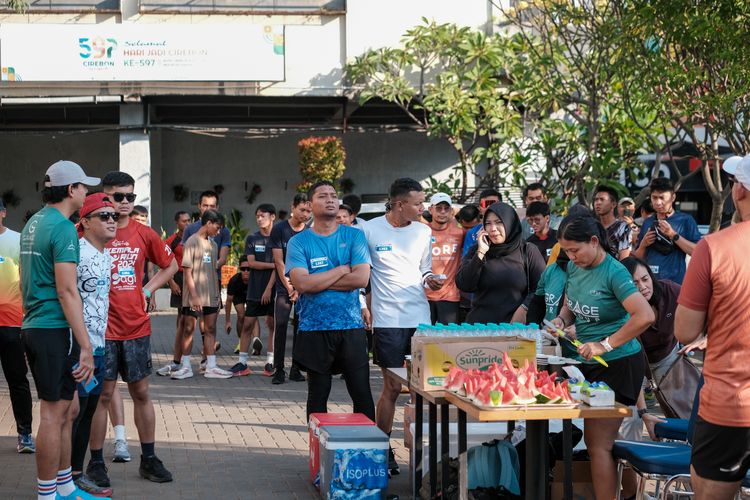 Race photo from Shake Out Run Jabar 10K