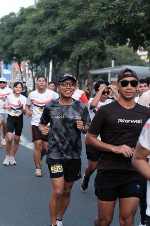 Race photo from MAKASSAR HALF MARATHON 2025 VIBES