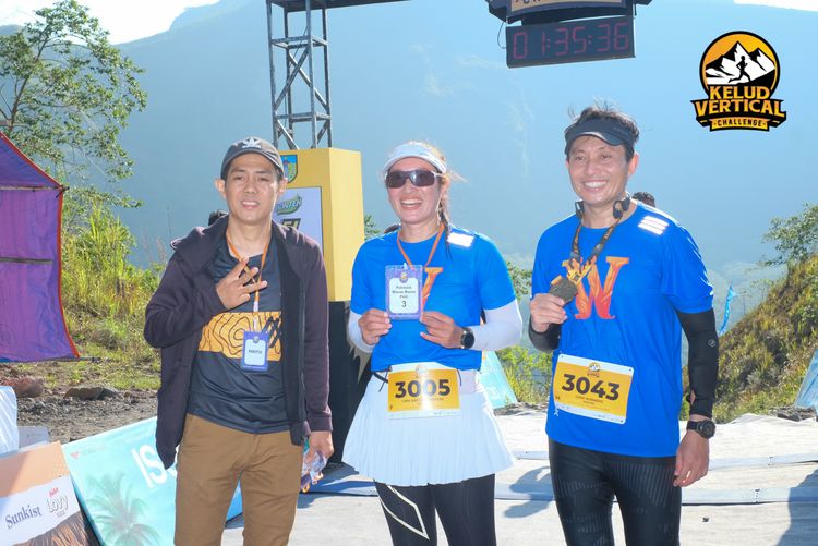 Race photo from Kelud Vertical Challenge 2024