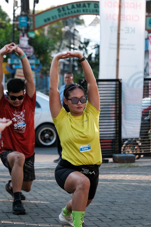Race photo from Shake Out Run Jabar 10K