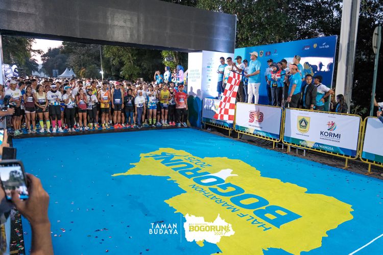 Race photo from Taman Budaya x BOGORUN 2025