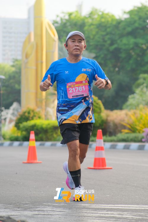 Race photo from Isoplus Run 2024 Surabaya
