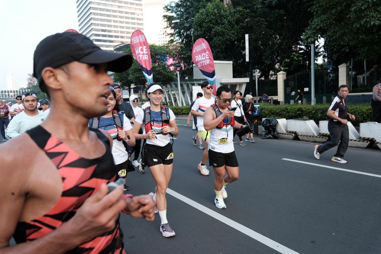 Race photo from MAKASSAR HALF MARATHON 2025 VIBES