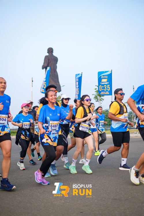 Race photo from ISOPlus Run 2024 Jakarta