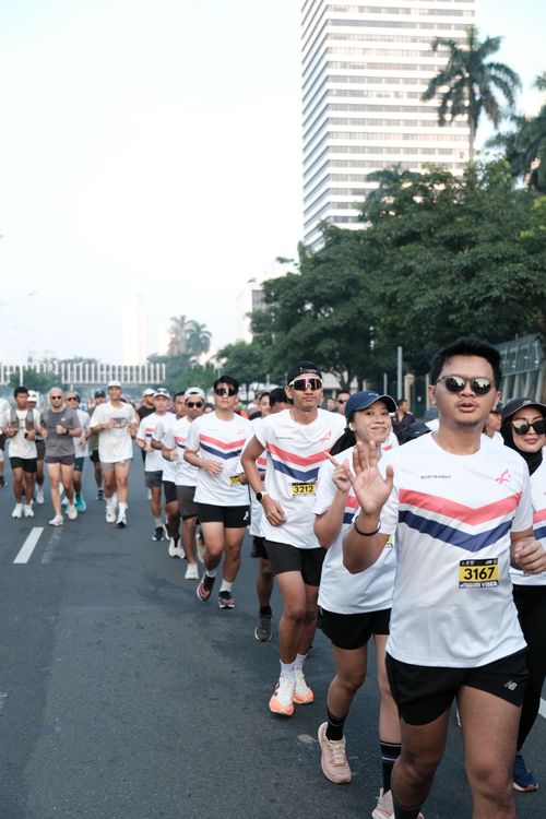 Race photo from MAKASSAR HALF MARATHON 2025 VIBES