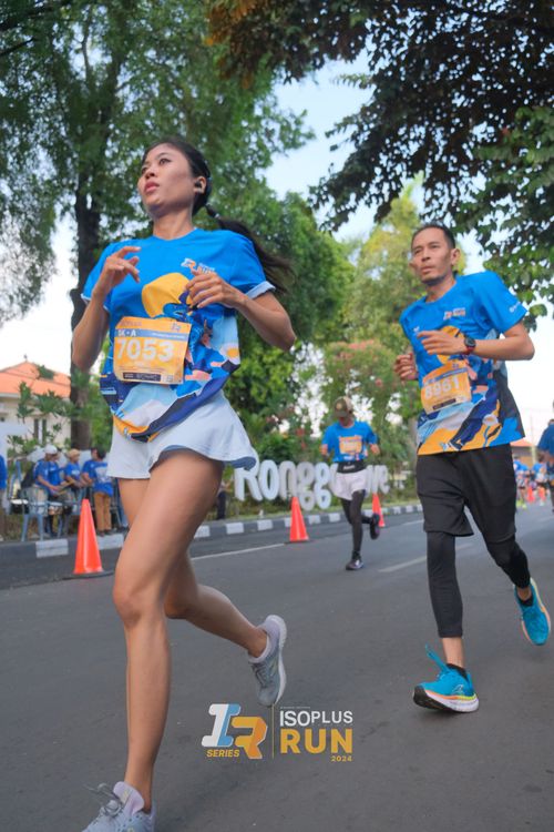 Race photo from Isoplus Run 2024 Surabaya