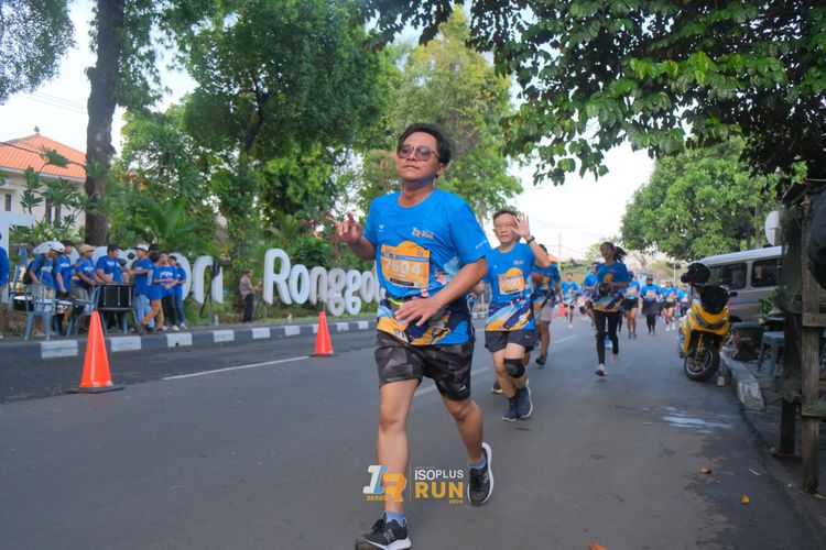 Race photo from Isoplus Run 2024 Surabaya