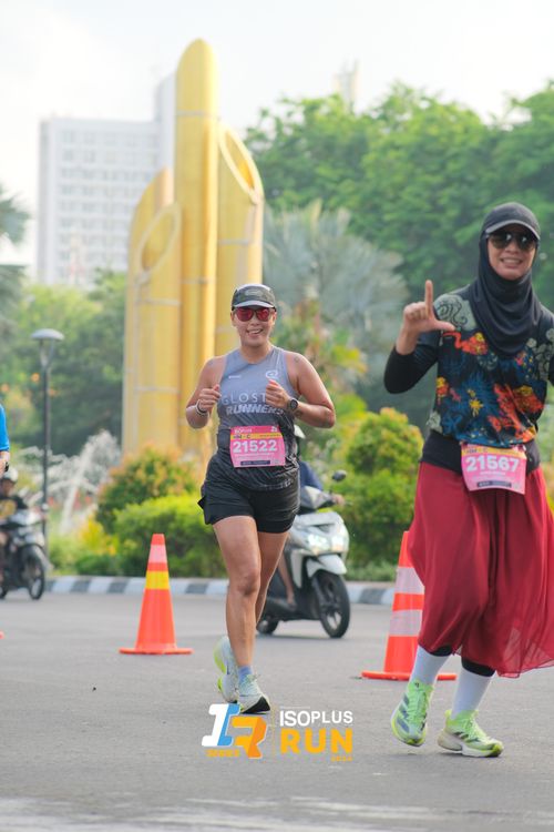 Race photo from Isoplus Run 2024 Surabaya