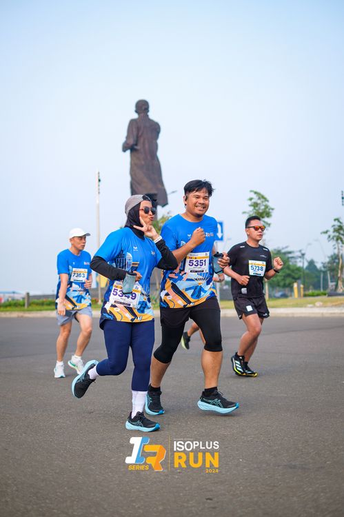 Race photo from ISOPlus Run 2024 Jakarta