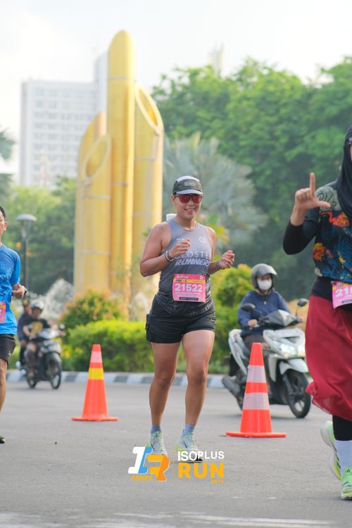 Race photo from Isoplus Run 2024 Surabaya