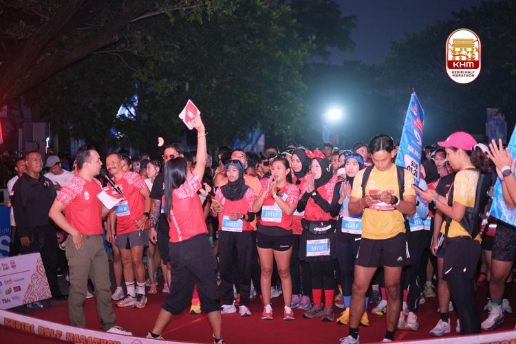 Race photo from Kediri Half Marathon 2025