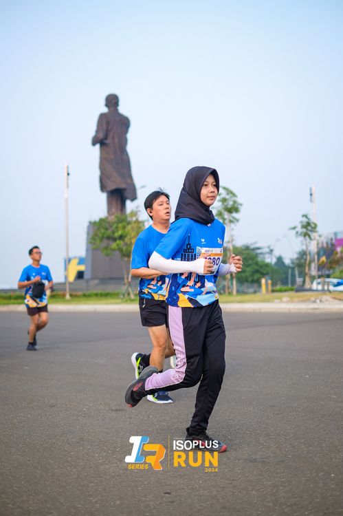 Race photo from ISOPlus Run 2024 Jakarta