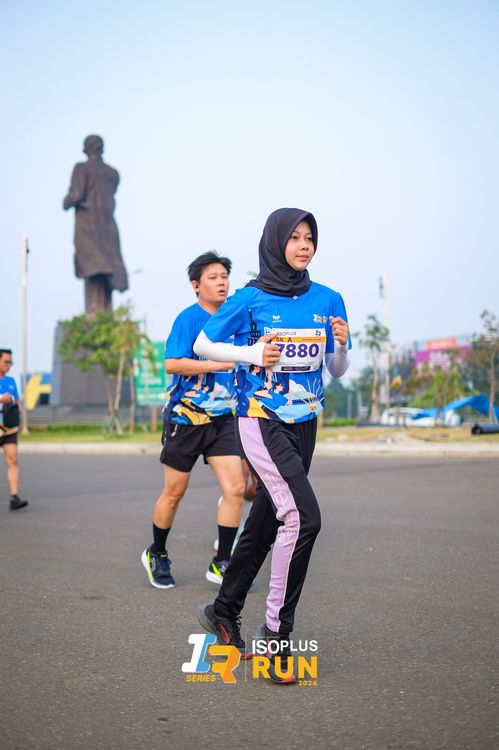 Race photo from ISOPlus Run 2024 Jakarta