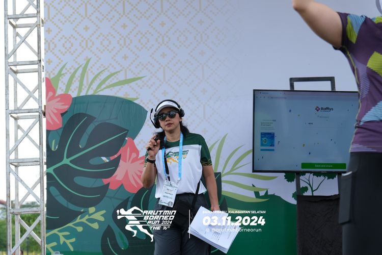 Race photo from Arutmin Borneo Run 2024