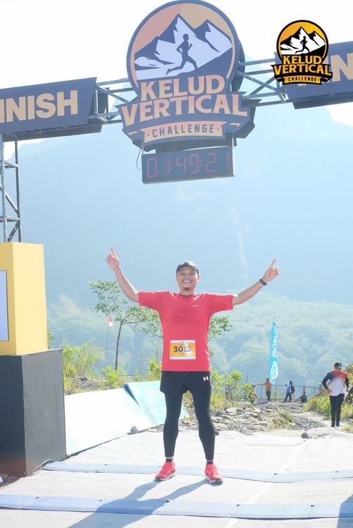 Race photo from Kelud Vertical Challenge 2024