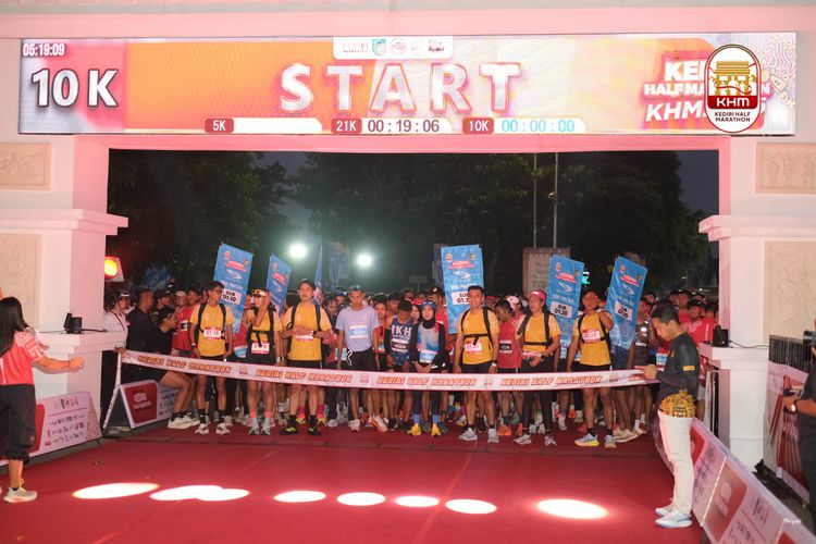 Race photo from Kediri Half Marathon 2025