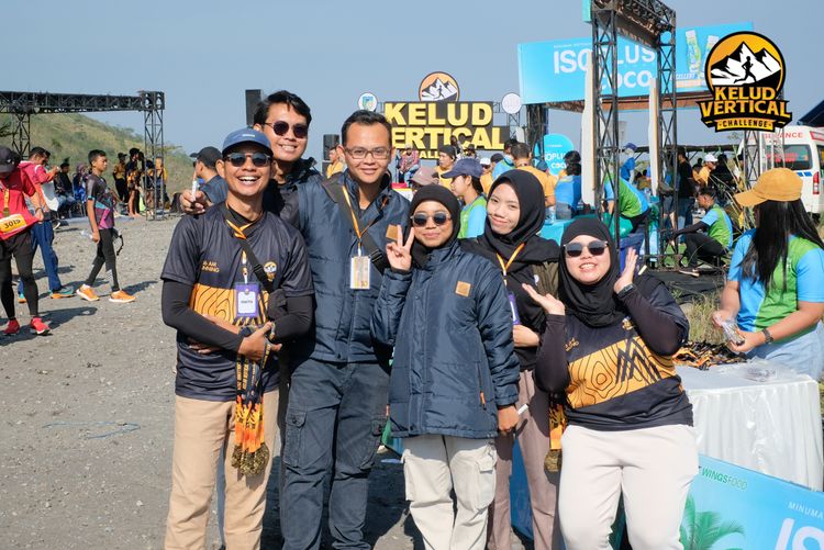 Race photo from Kelud Vertical Challenge 2024