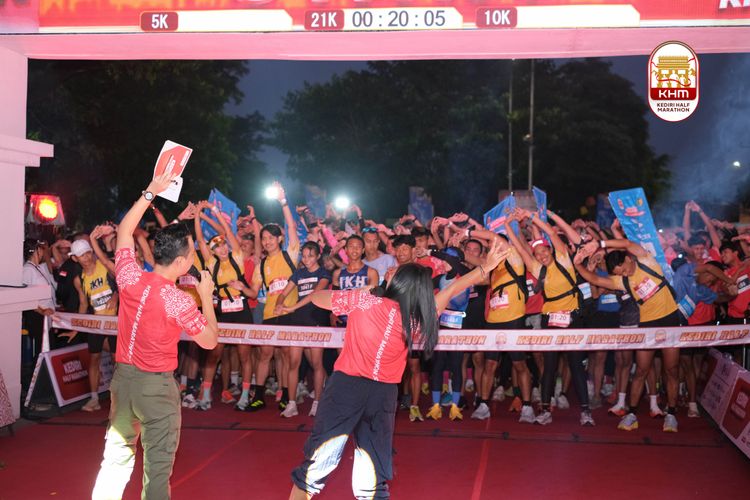 Race photo from Kediri Half Marathon 2025
