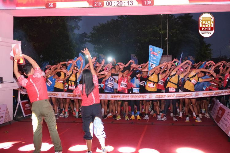 Race photo from Kediri Half Marathon 2025